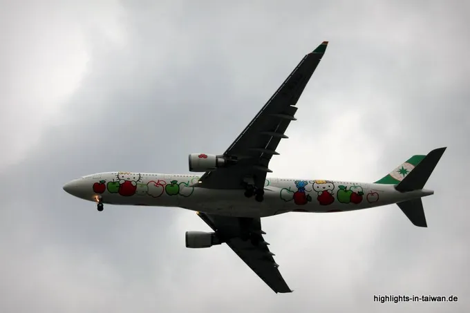 Hello Kitty Airbus von Eva Air